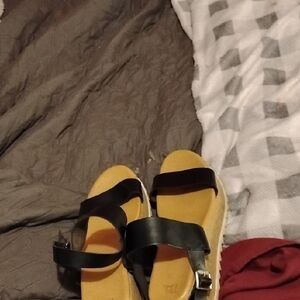 Women's Black Sandals